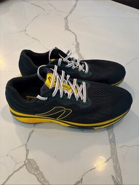 Newton Gravity 11 - J Crew Special edition. Rare Find